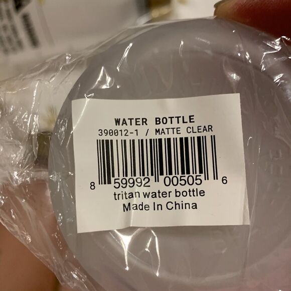 SHEFIT water bottle bundle of FIVE 32oz motivational with times on side.… - Picture 2 of 3